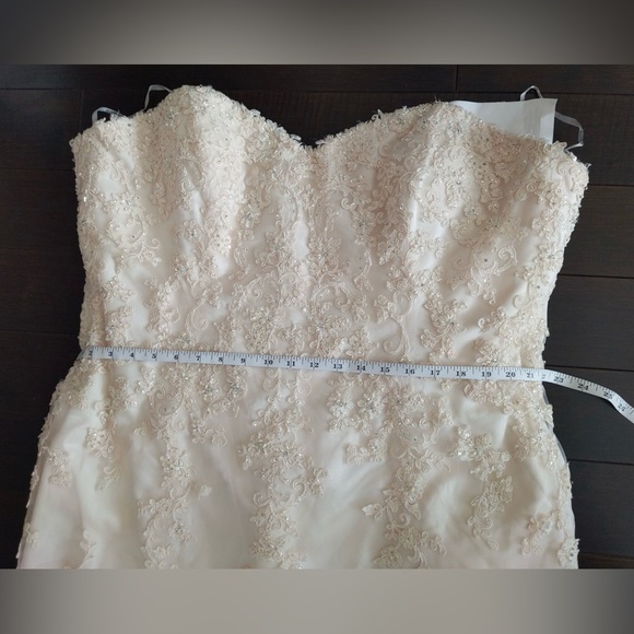 Maggie Sottero Emma Wedding Dress - Blush - Picture 6 of 11